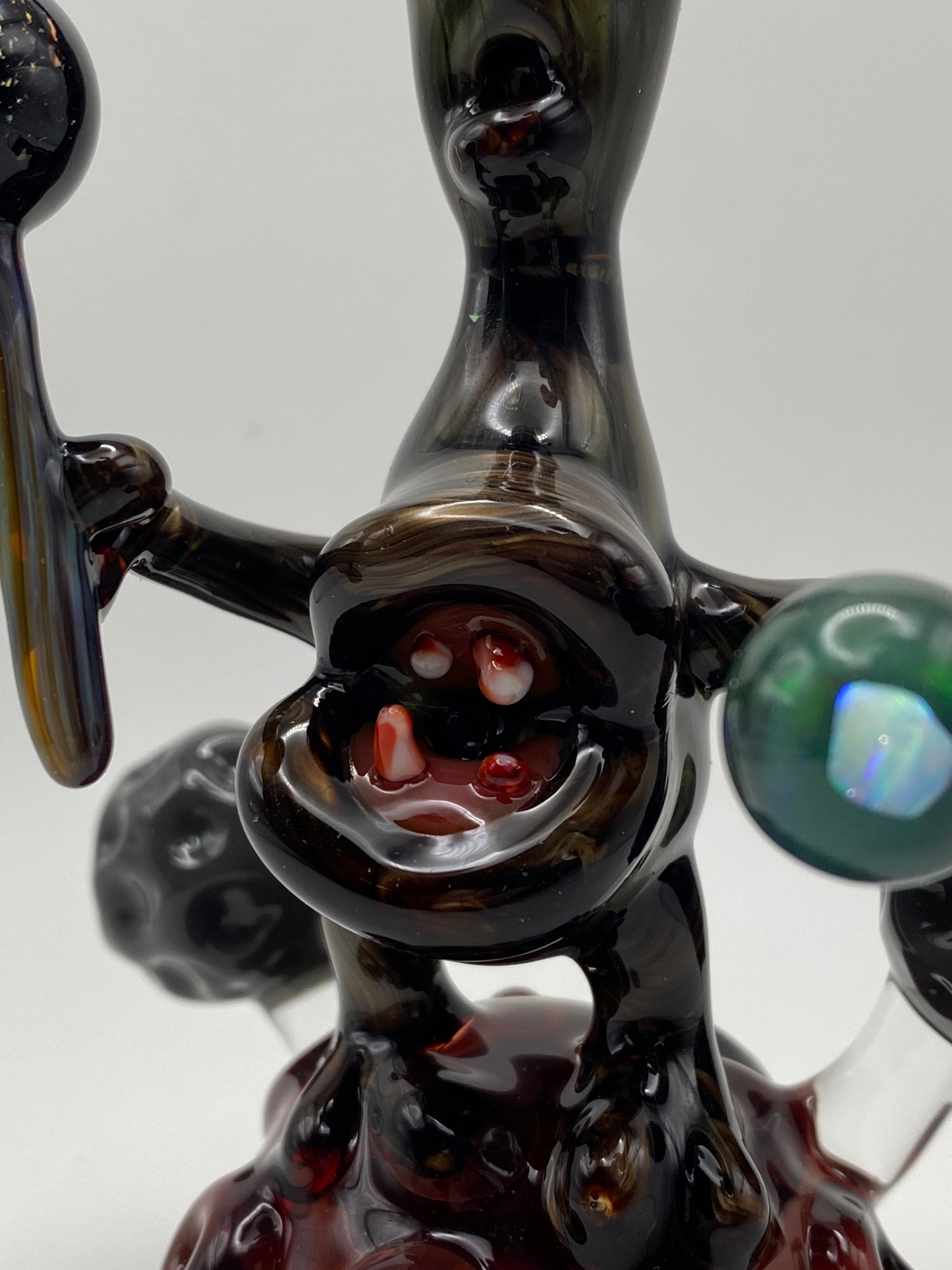 Alien Shaman Sculpture - Hungry Tummy