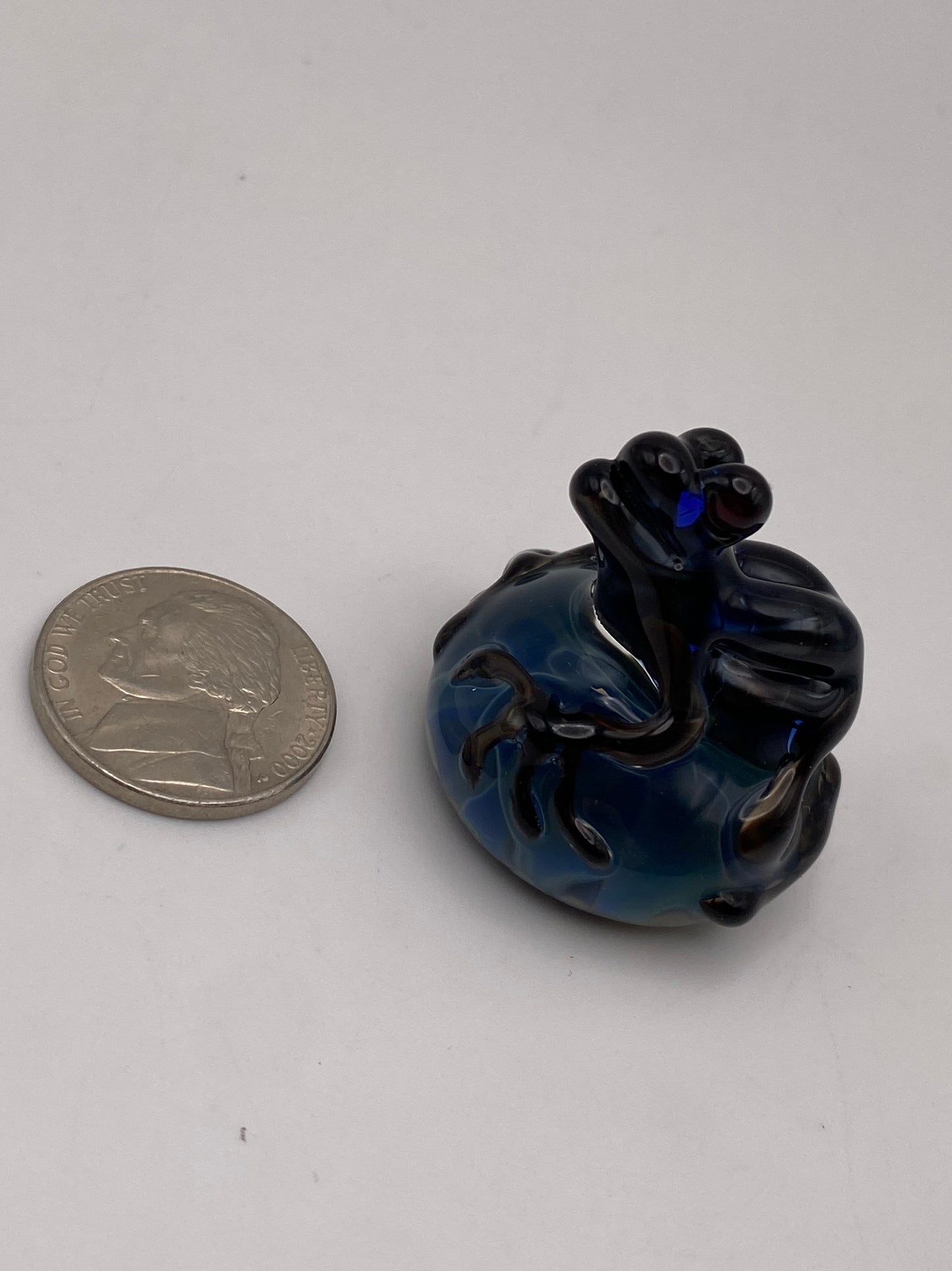 Toad on Small Rock - Electrum/blue