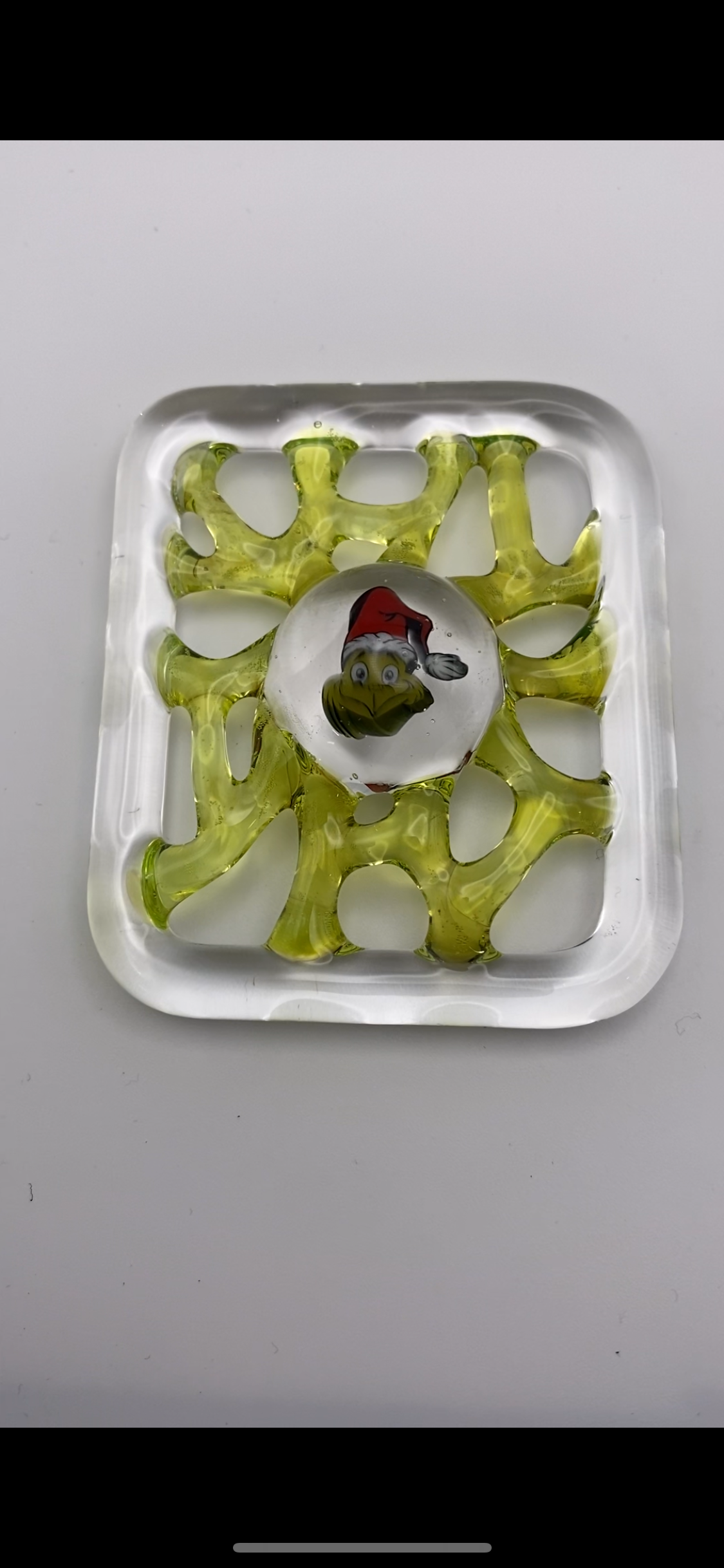 Murrine Webbing Ornament - Grinch Santa