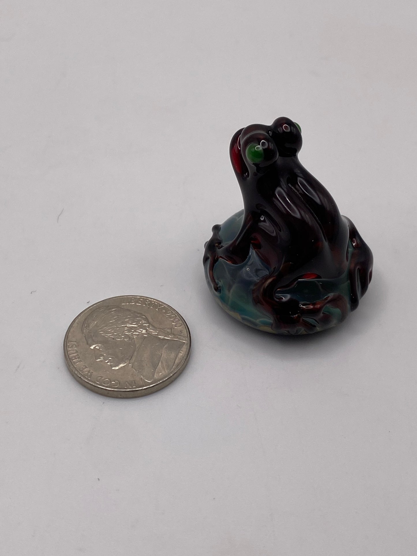 Toad on Small Rock - Electrum/red