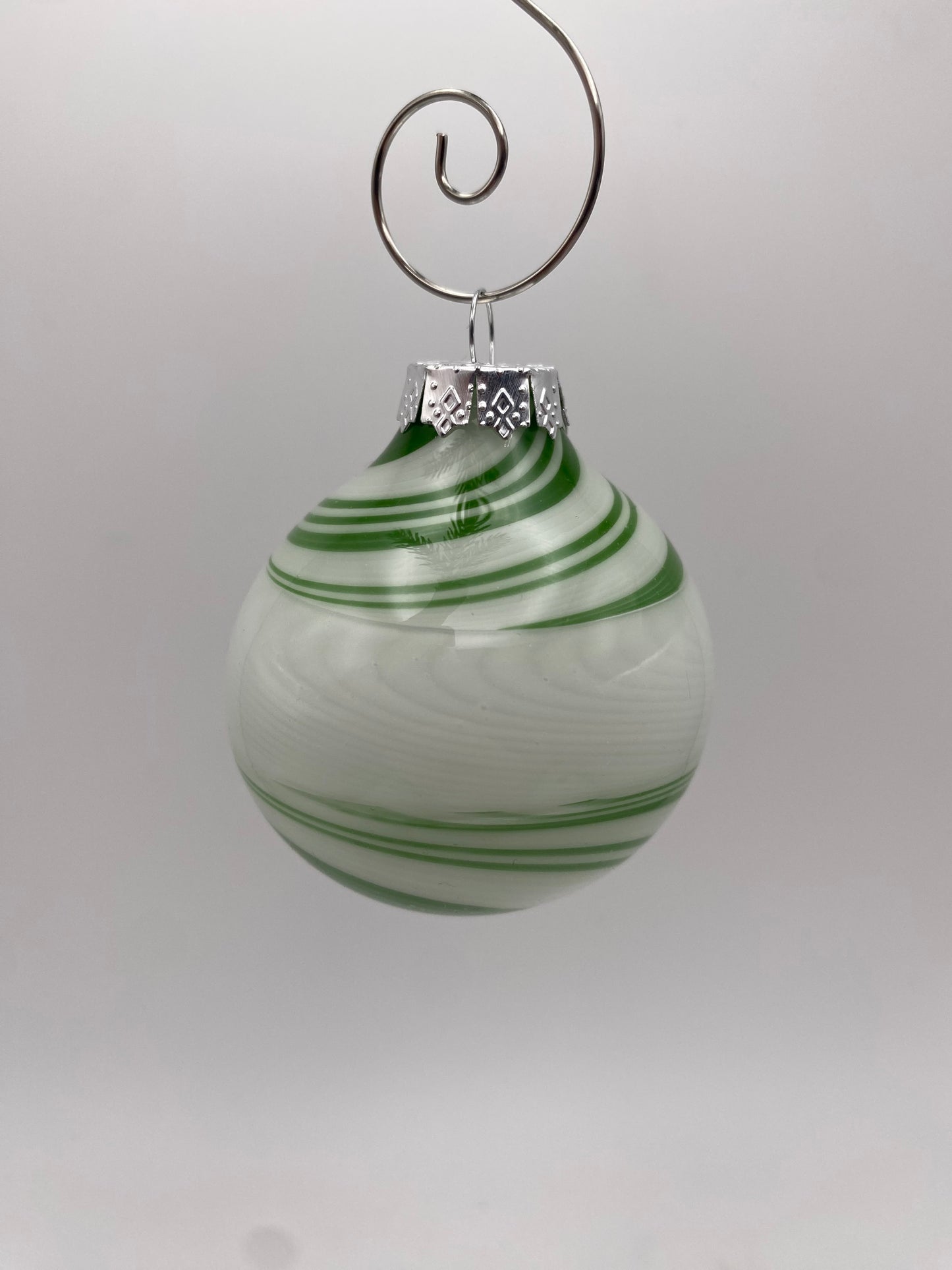 Spearmint Encalmo Ornament