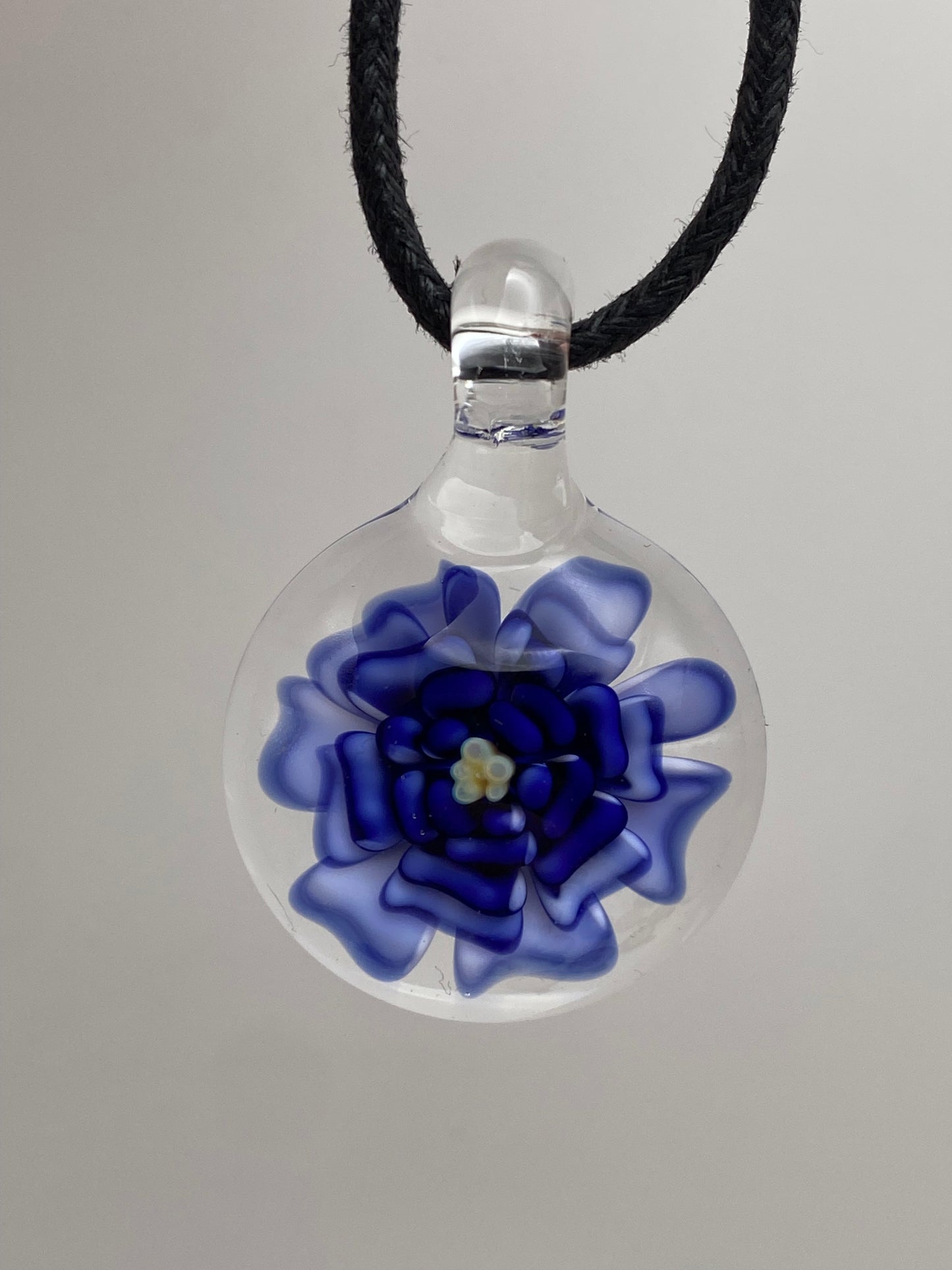 Flower Implosion Pendant - Cobalt and White - Green Stamen