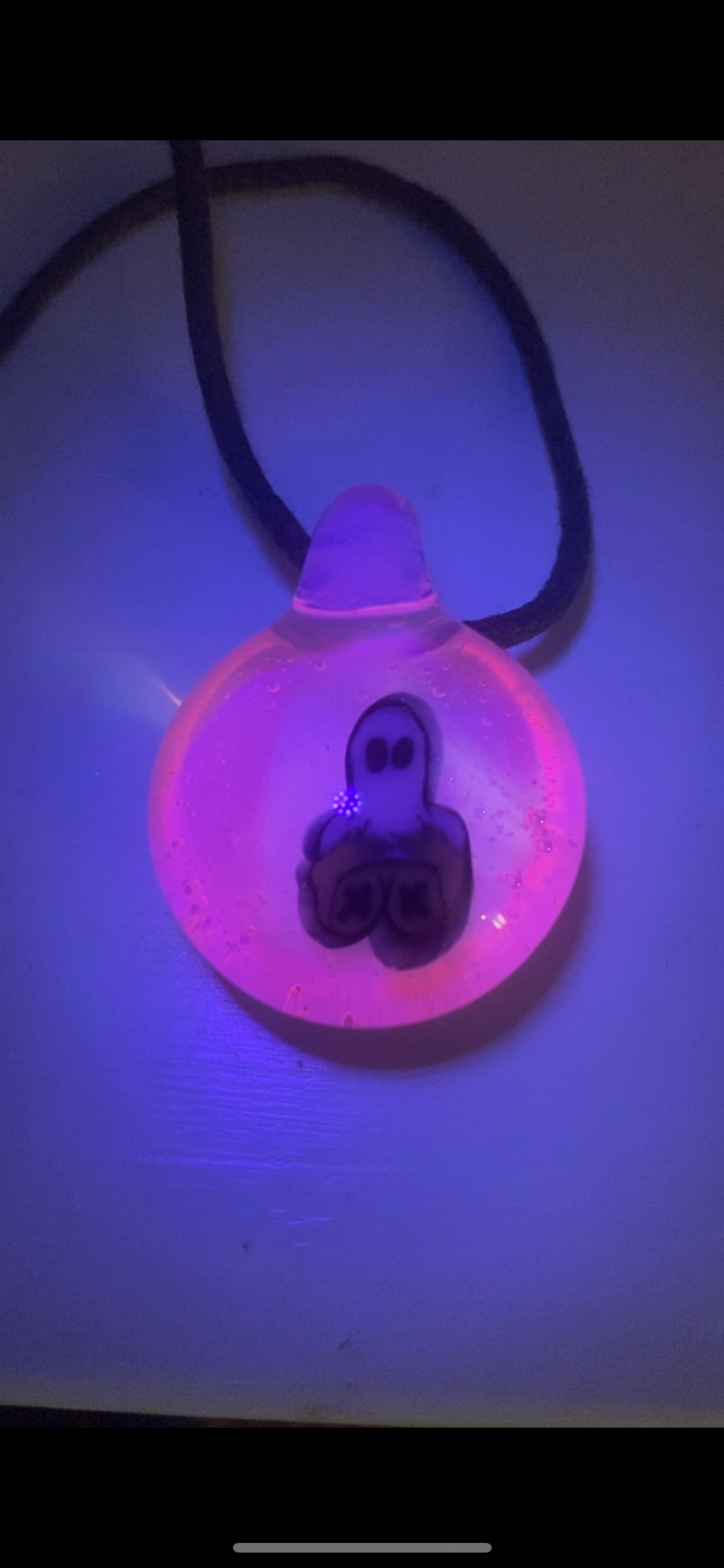 Boo!!bee UV Pendant - Secret White