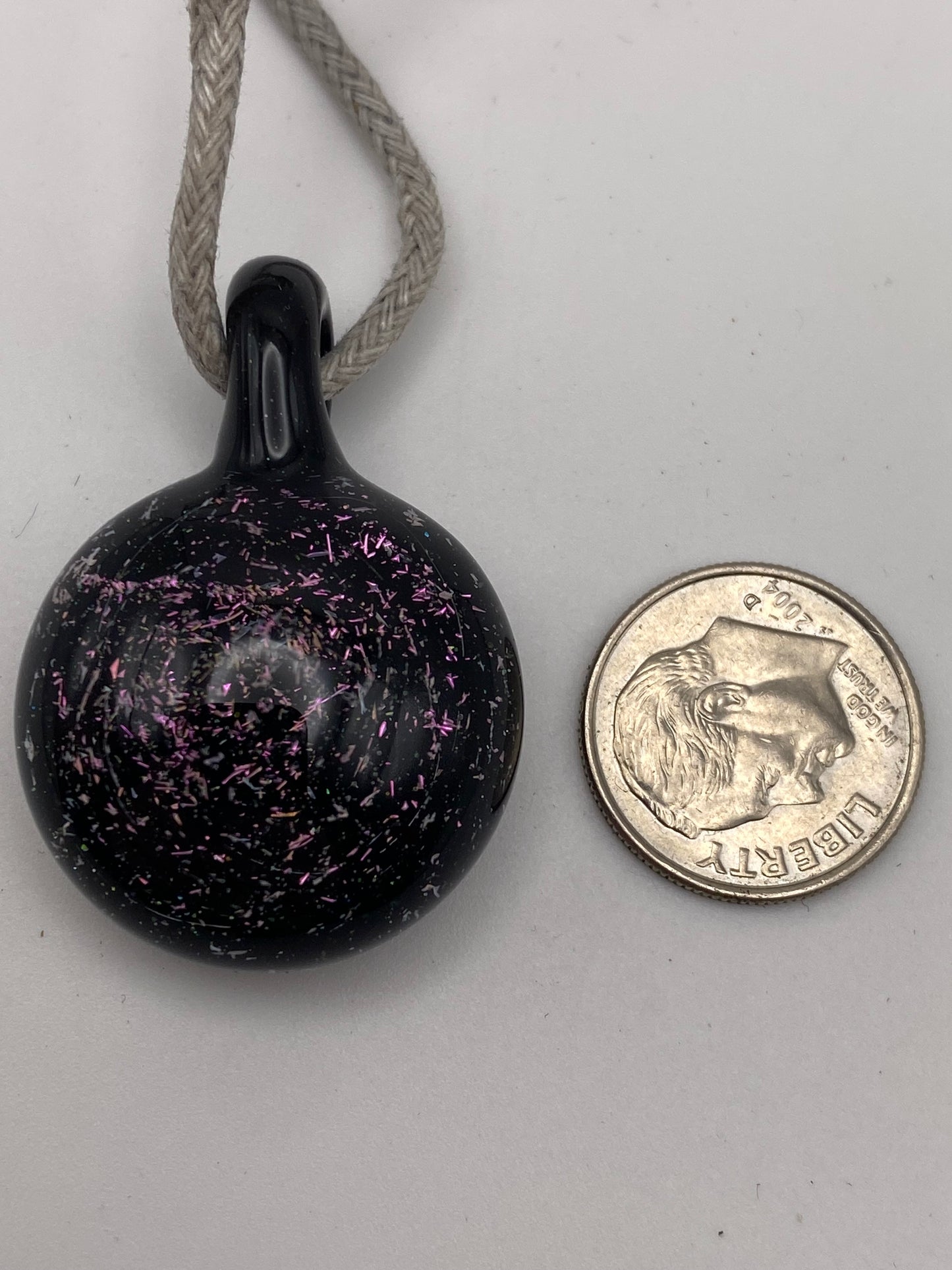 Dichroic Pendant - Magenta