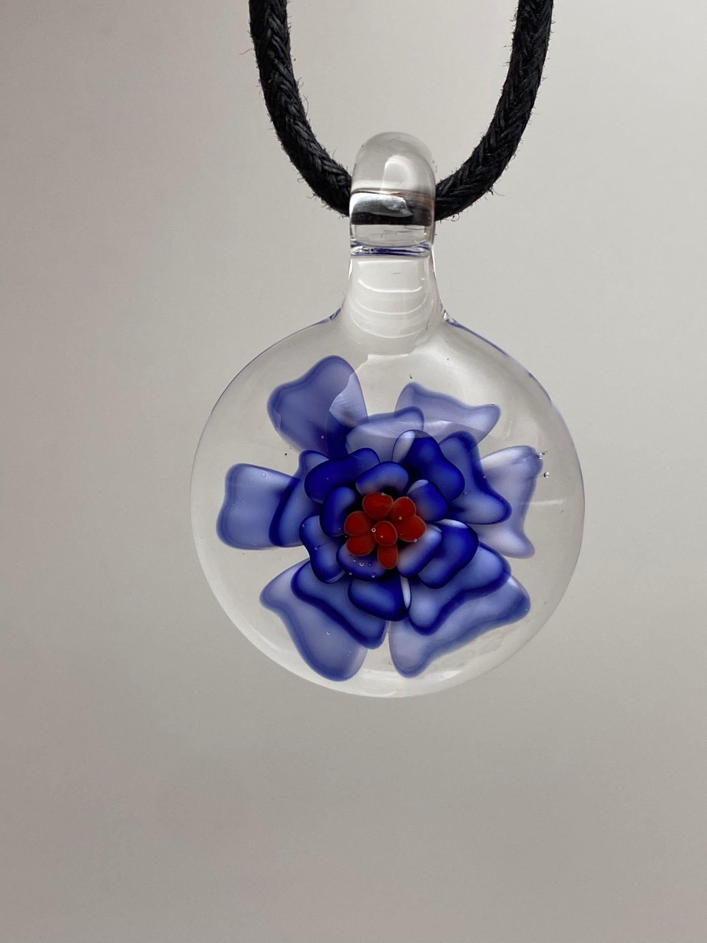 Flower Implosion Pendant - Cobalt and White - Red Stamen