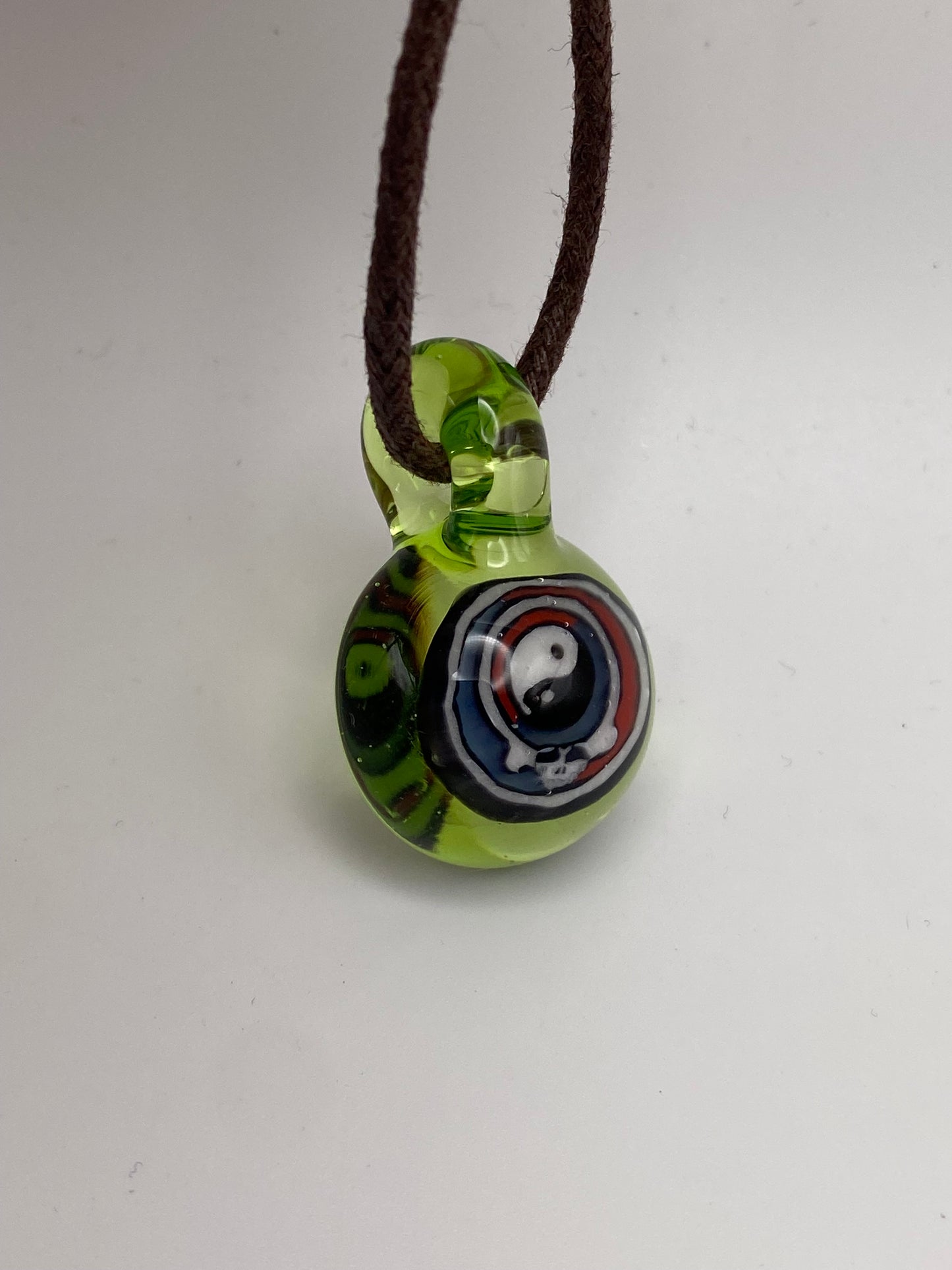 Grateful Dead Yin Yang pendant - Absinthe