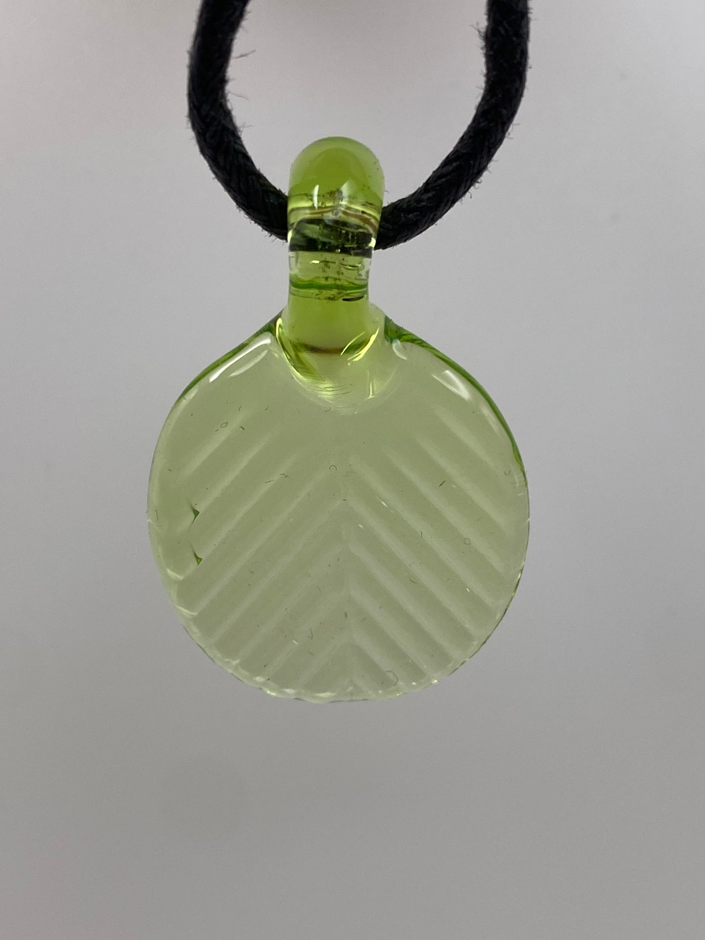 Leaf Pendant - Kryptonite