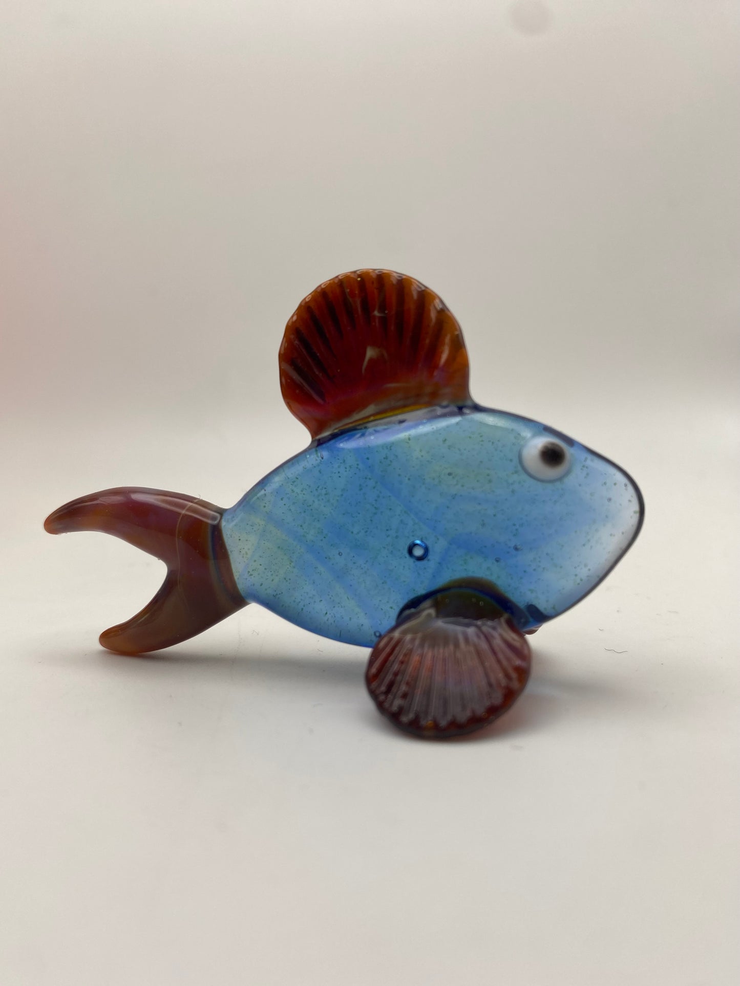 Fishy - Blue Stardust/Butterscotch