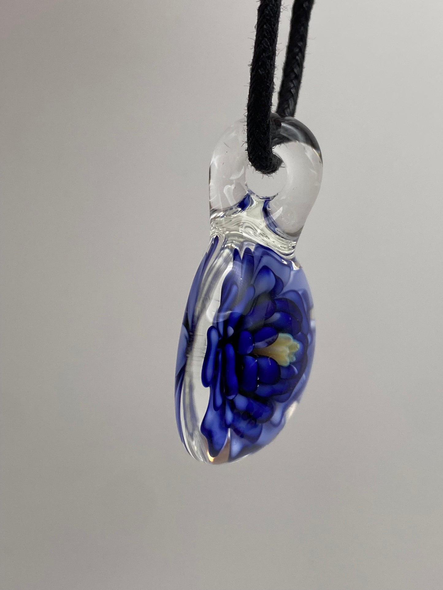 Flower Implosion Pendant - Cobalt and White - Green Stamen