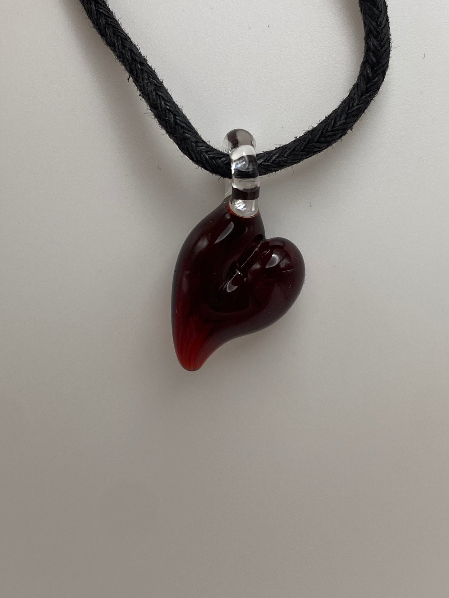 Mini Heart Pendant - Dragons Blood