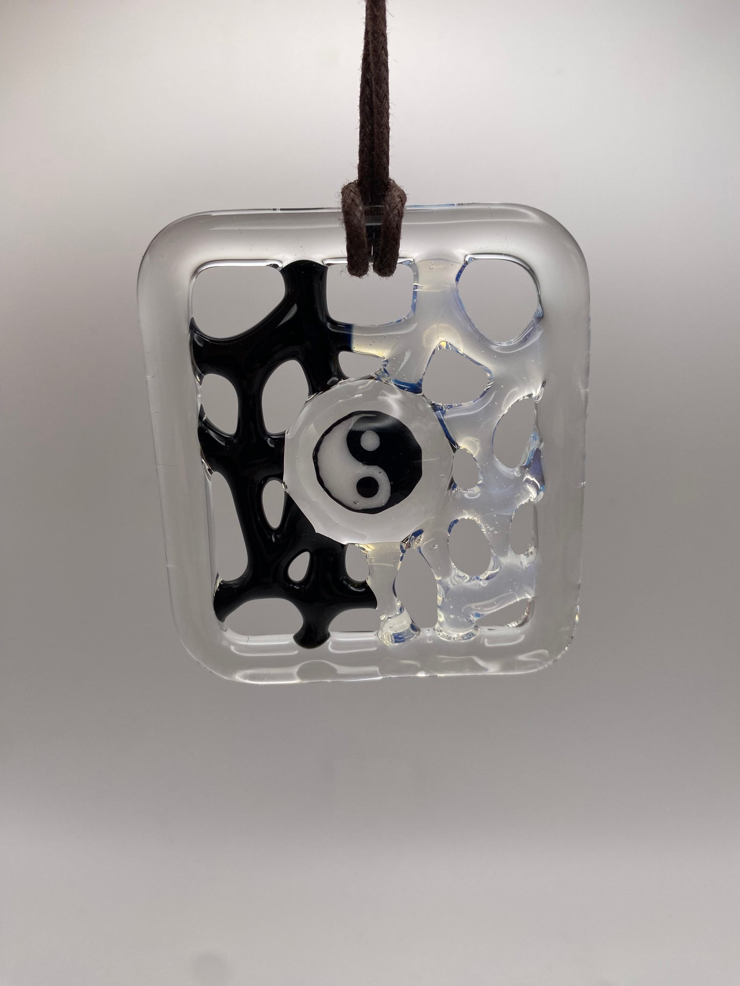 Murrine Webbing Ornament - Yin Yang