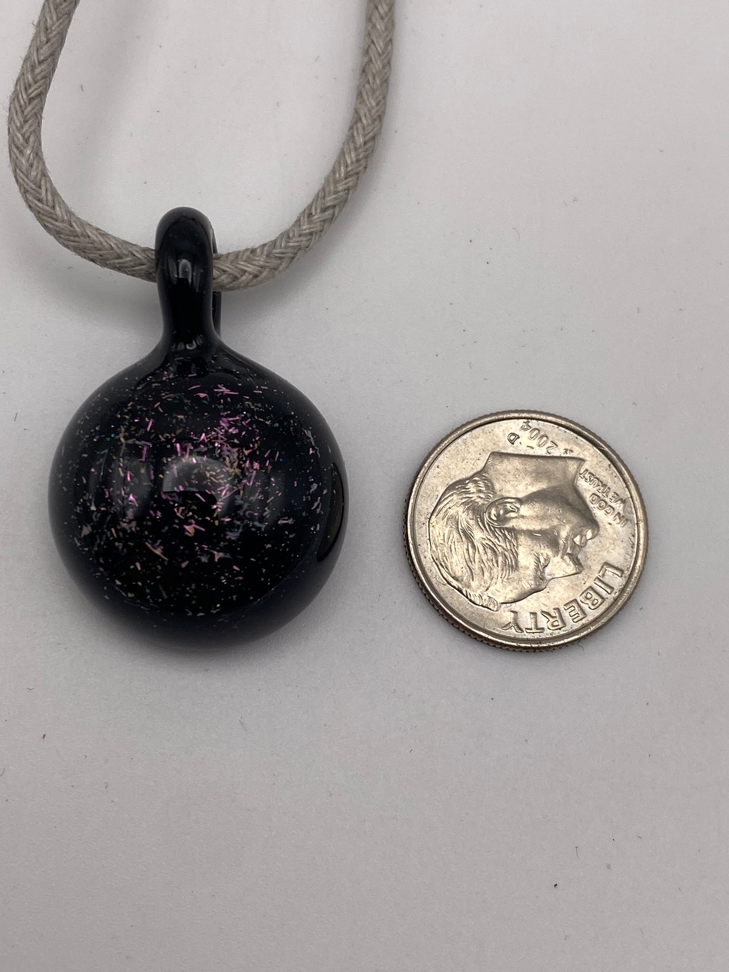 Dichroic Pendant - Magenta
