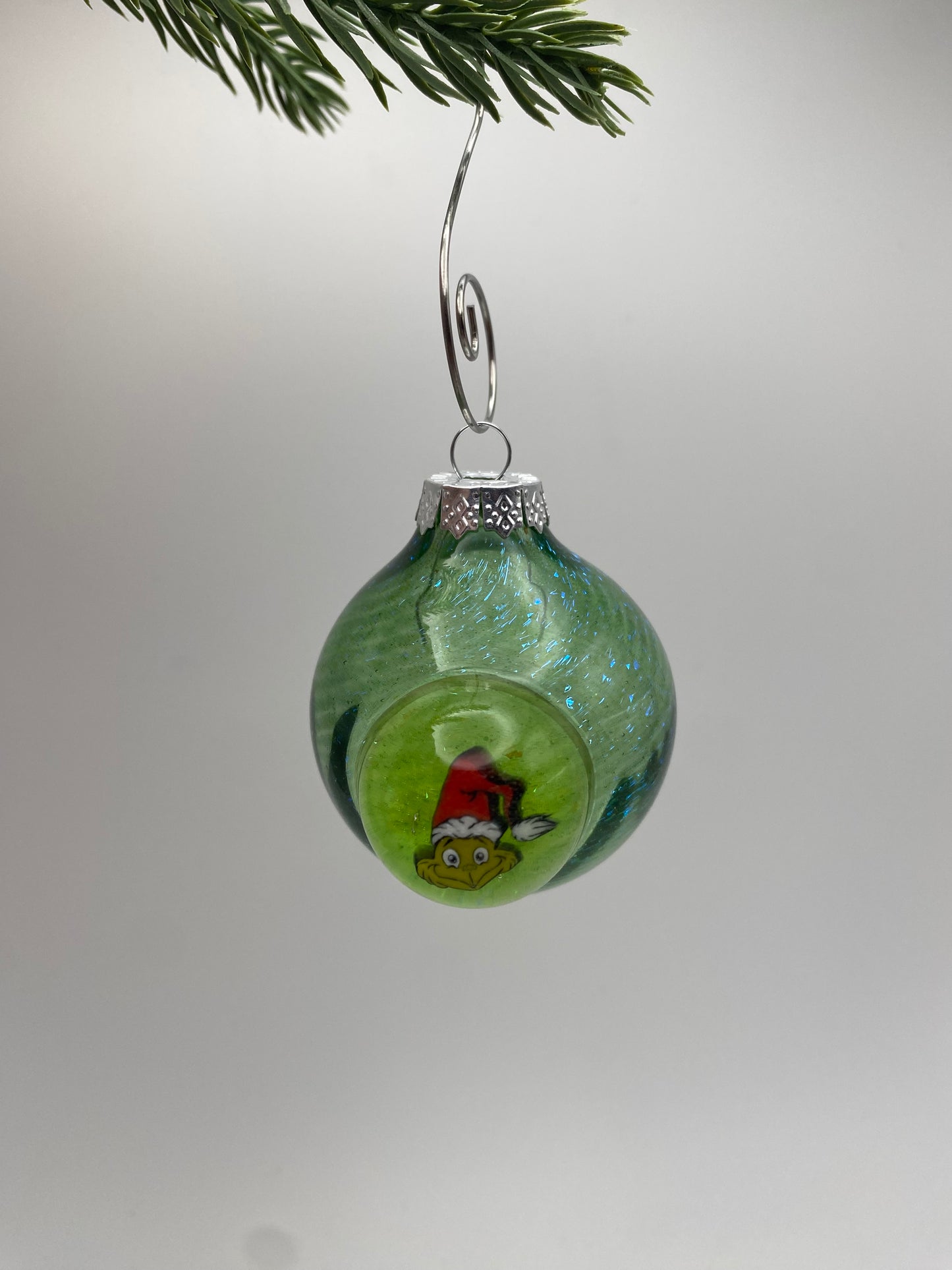 Grinch Dichro Green Stardust UV Ornament