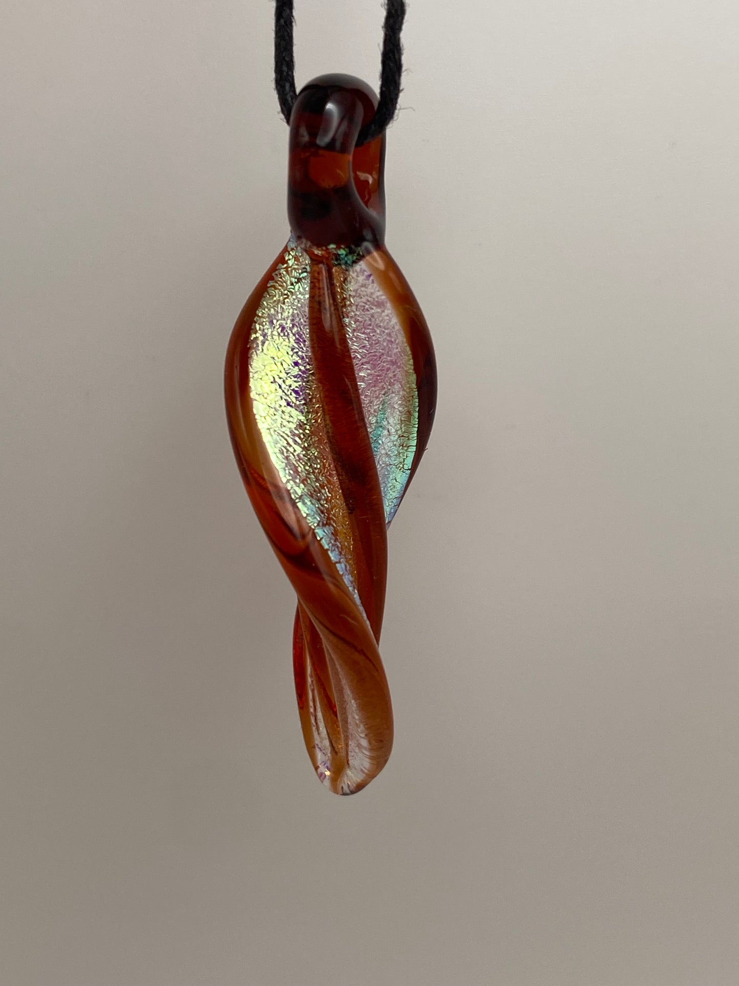 Twist Pendant - Red/Dichroic